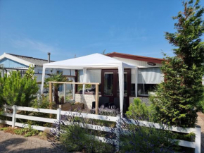 Lazy cabin near Hoek van Holland beach